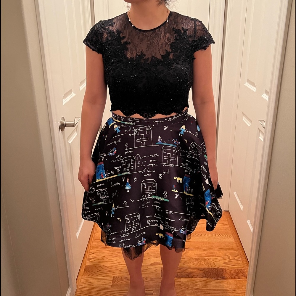 Mac duggal size 14 two pieces homecoming dress